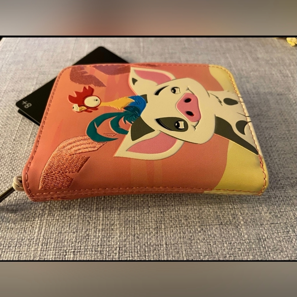 Loungefly Disney Moana Pua & Hei Hei Sunset Wallet - Picture 4 of 12